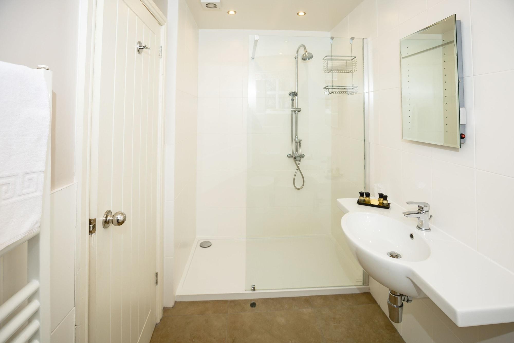 Donington Park Farmhouse Hotel Касл-Донингтон Экстерьер фото