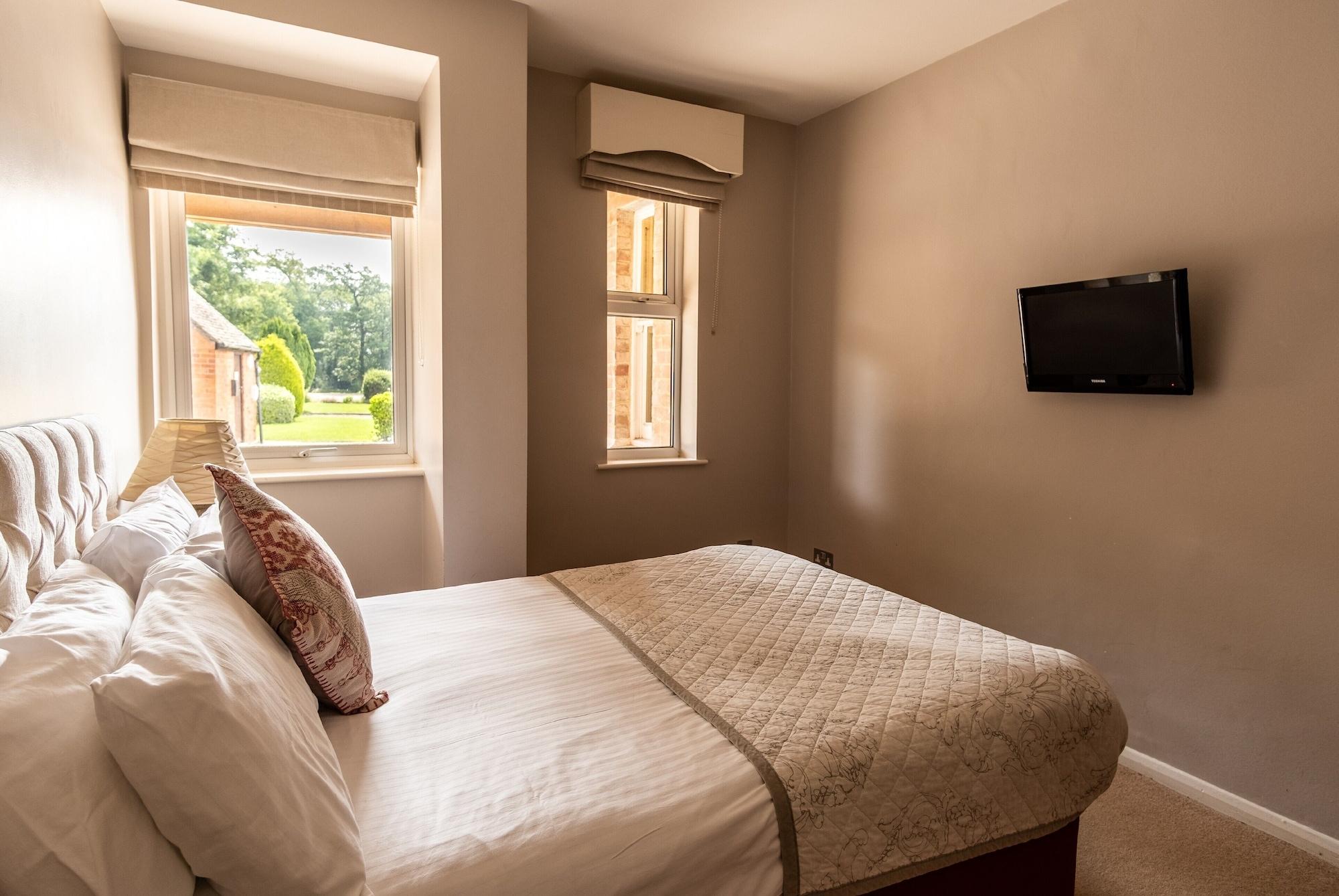 Donington Park Farmhouse Hotel Касл-Донингтон Экстерьер фото