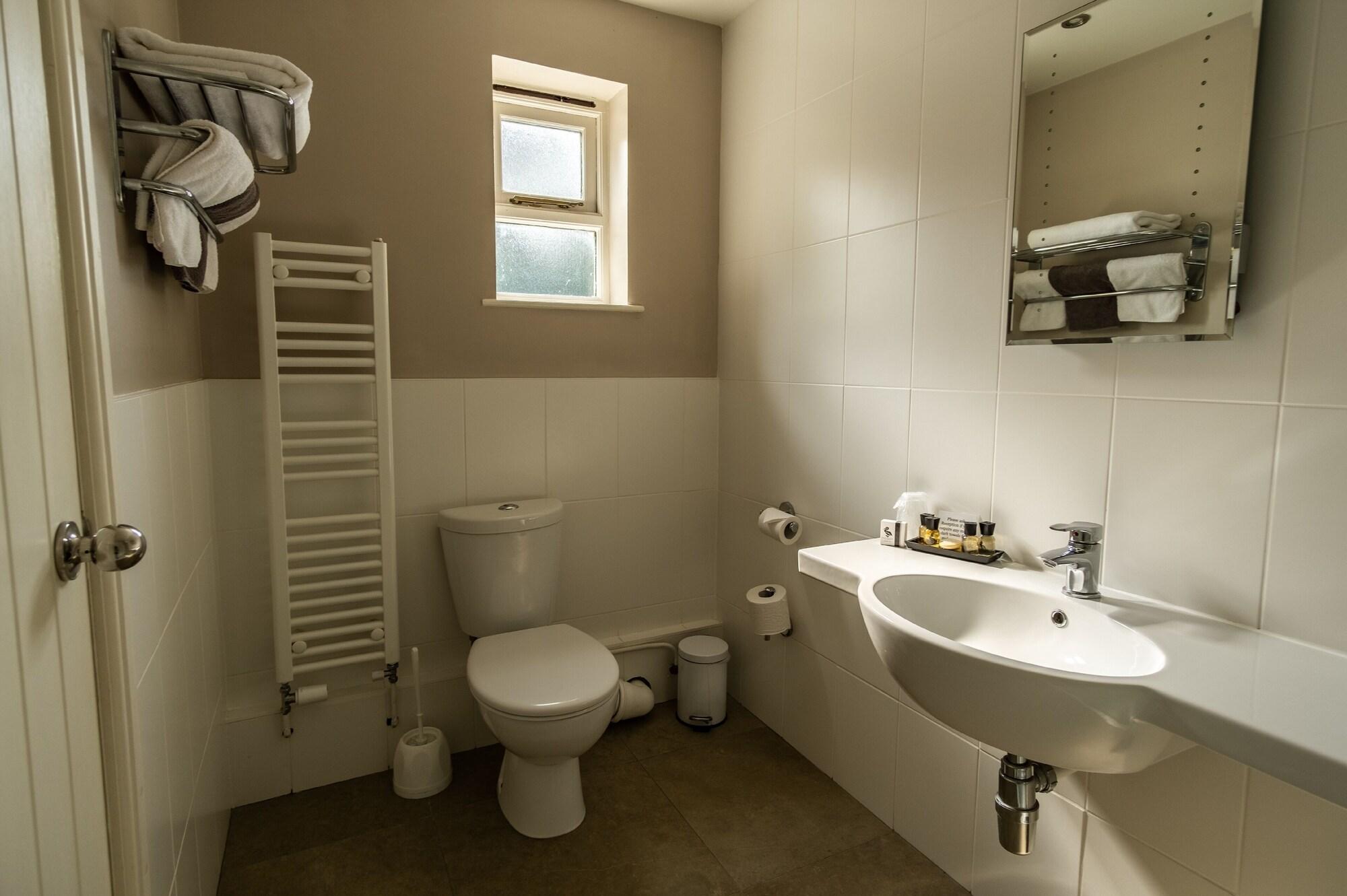 Donington Park Farmhouse Hotel Касл-Донингтон Экстерьер фото