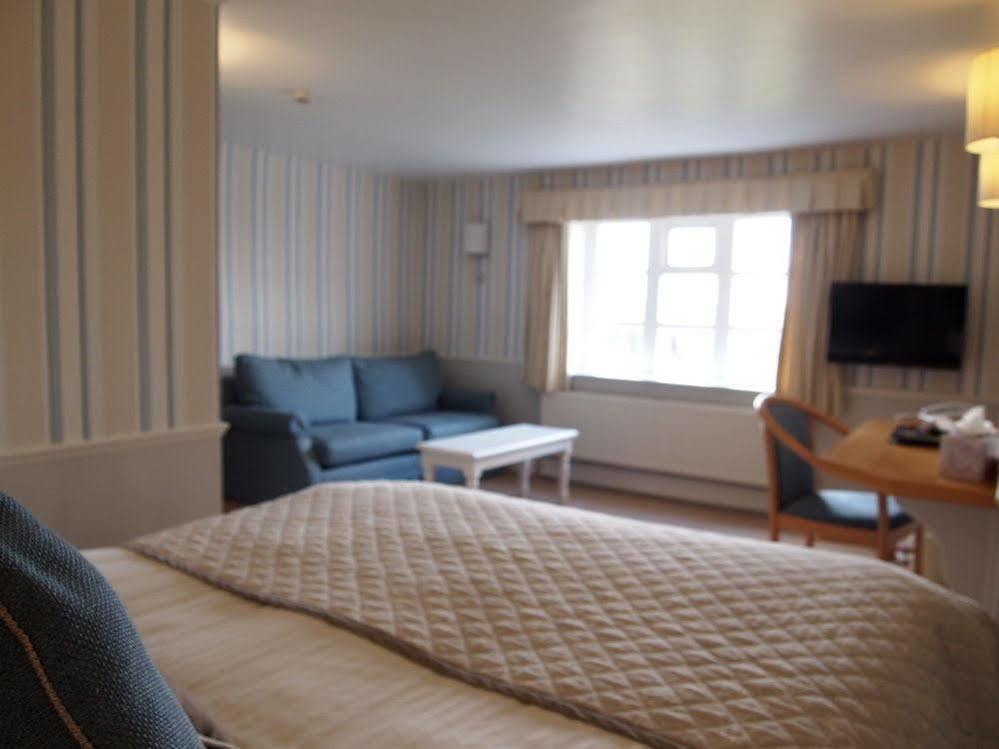 Donington Park Farmhouse Hotel Касл-Донингтон Экстерьер фото