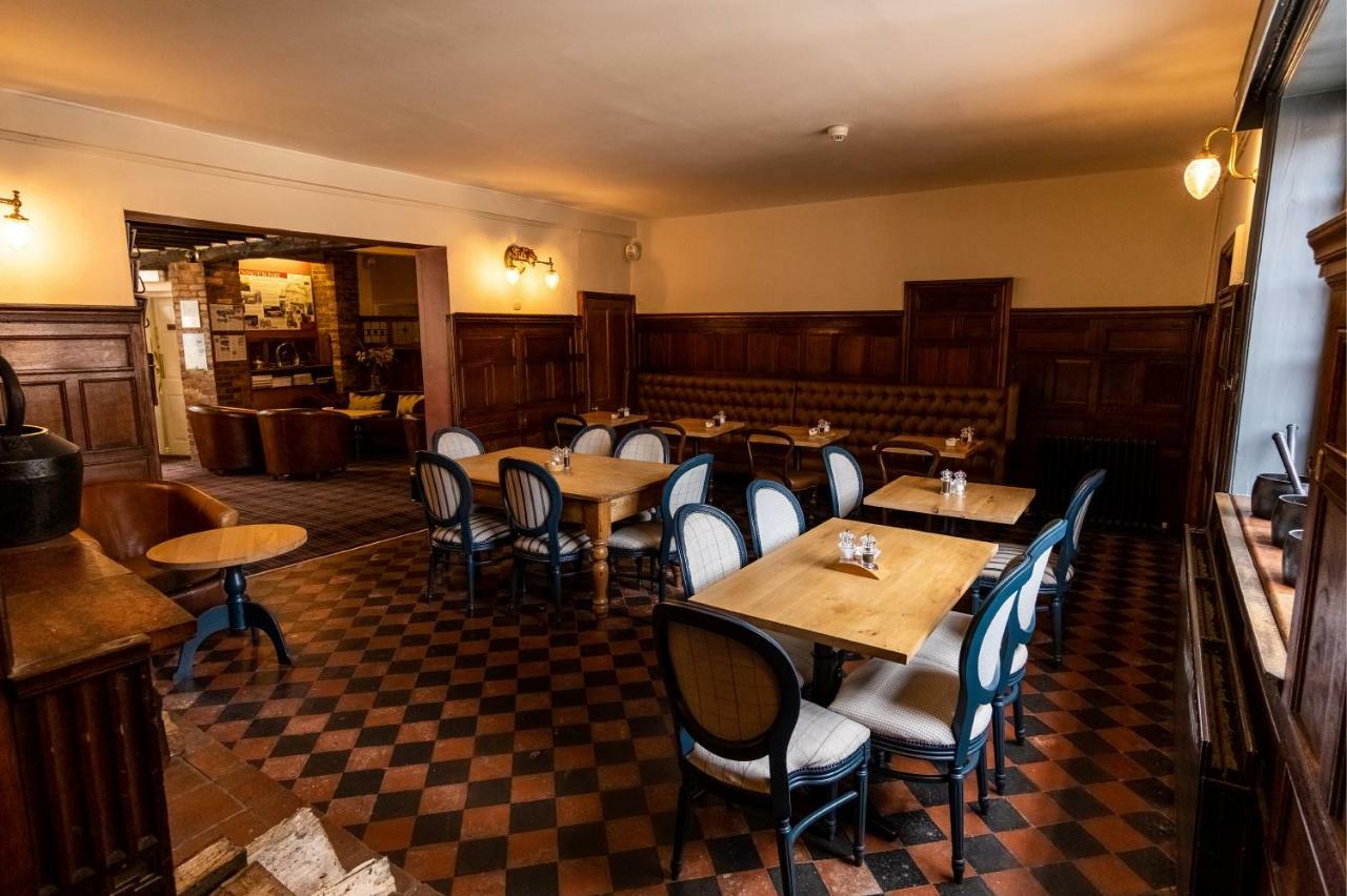 Donington Park Farmhouse Hotel Касл-Донингтон Экстерьер фото