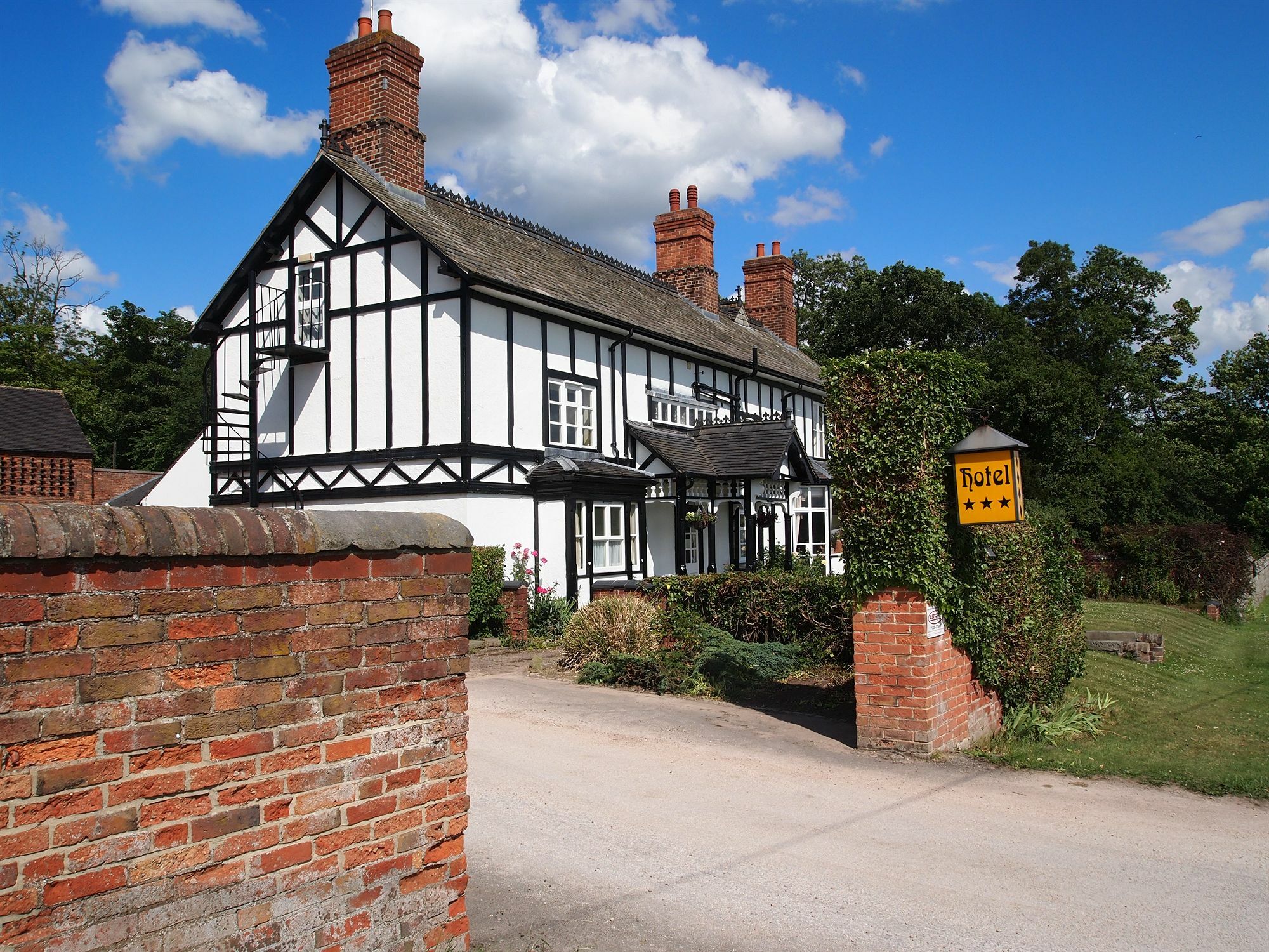 Donington Park Farmhouse Hotel Касл-Донингтон Экстерьер фото